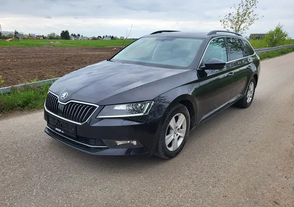 samochody osobowe Skoda Superb cena 31500 przebieg: 259500, rok produkcji 2016 z Augustów